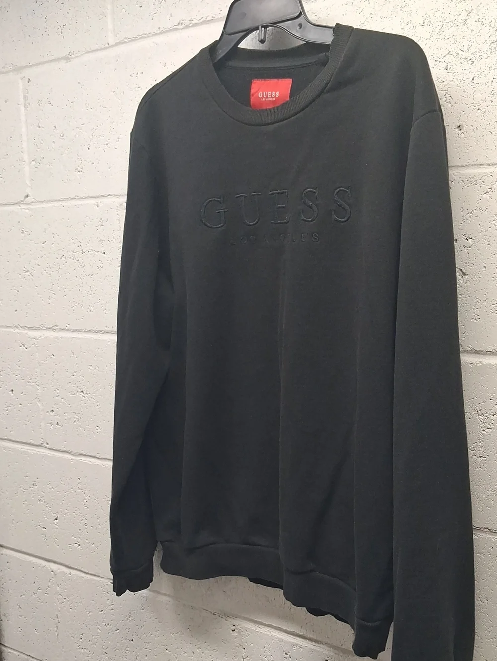 GUESS Men's Black Embroidered Logo Sweatshirt
